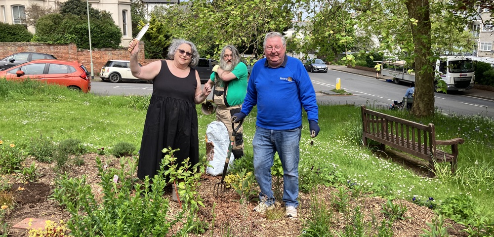 Communal garden planting with volunteers at Dray Court